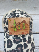 Load image into Gallery viewer, Animal print Wild West hat
