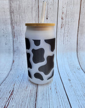 Load image into Gallery viewer, Cow Print 18oz Glass Cup
