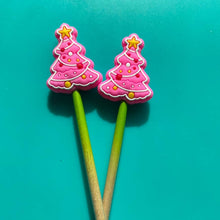 Load image into Gallery viewer, Knitting Needle Point Protectors - Pink Christmas tree retro
